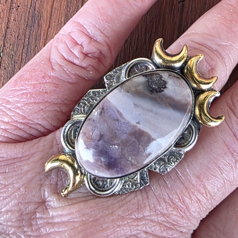 Sage Amethyst Gemstone Ring in 925 Sterling Silver w/ Vermeil Crescent Moons (7)